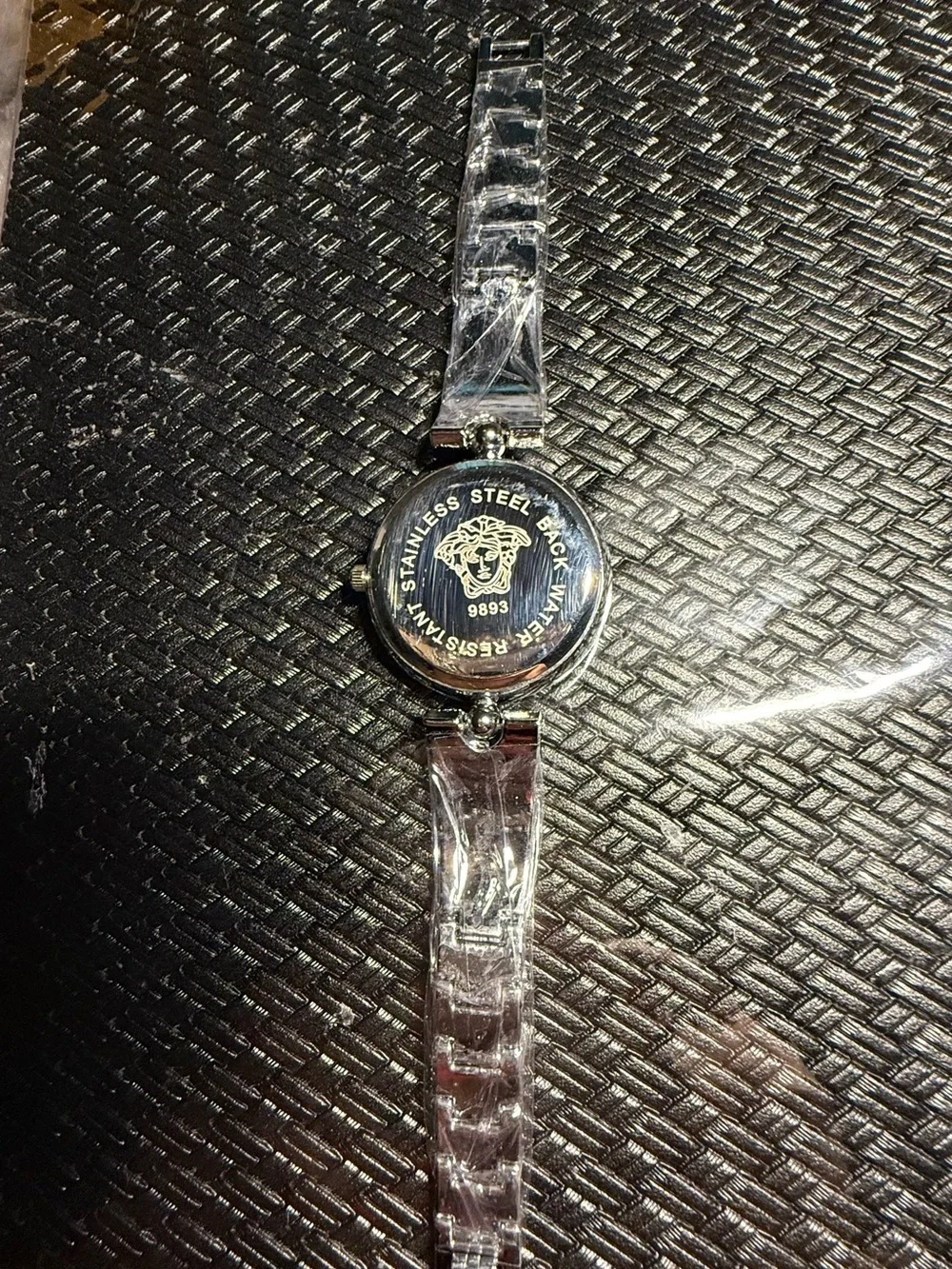 New Silver Stainless Steel Back Round Watch with Clear Strap